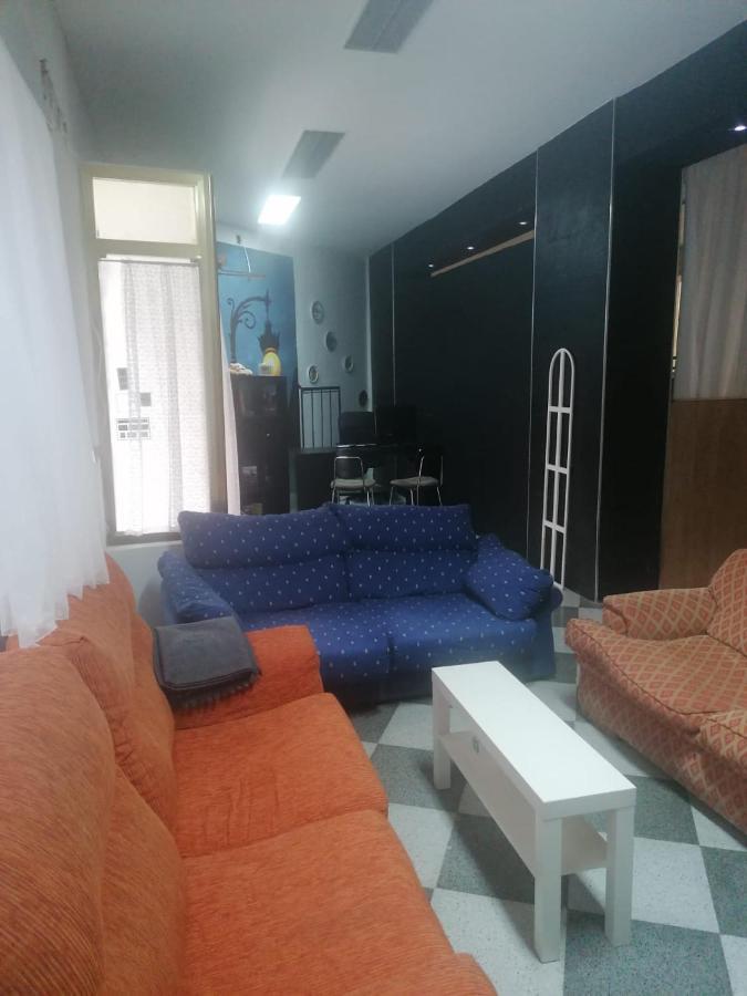 מדריד Hostal Casa Rosa מראה חיצוני תמונה