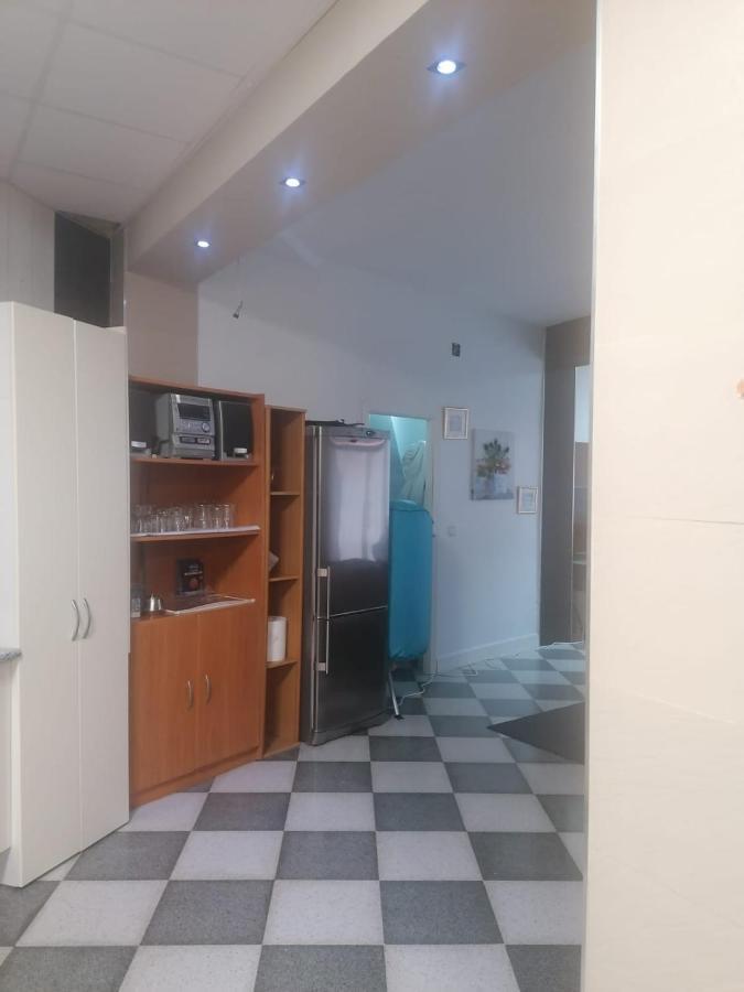 מדריד Hostal Casa Rosa מראה חיצוני תמונה