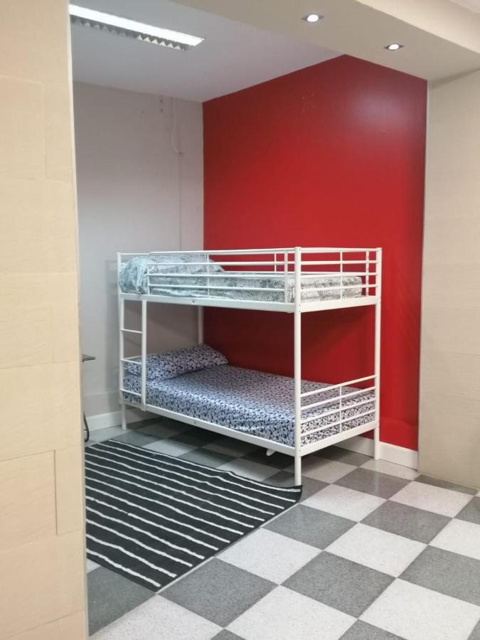 מדריד Hostal Casa Rosa מראה חיצוני תמונה